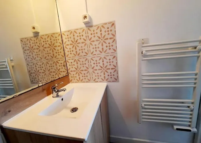 Apartman Piscine Proche Et Village Naturiste *