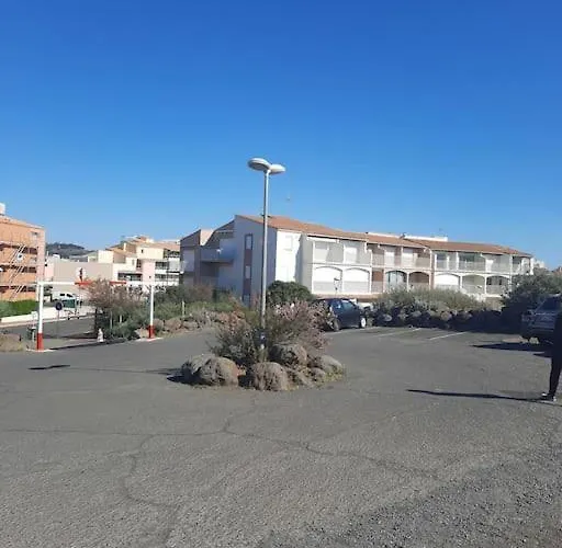 Apartman Piscine Proche Et Village Naturiste