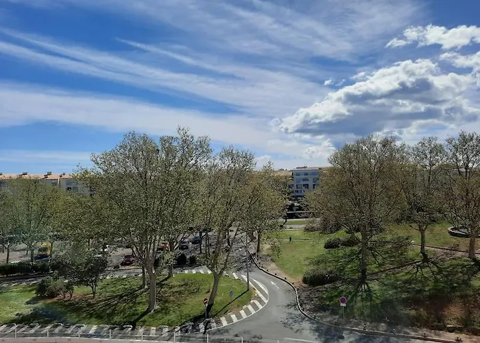 Piscine Proche Et Village Naturiste Appartamento